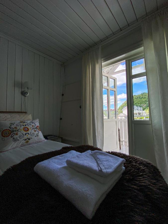Haaheim Gaard Hotel Uggdal Kültér fotó